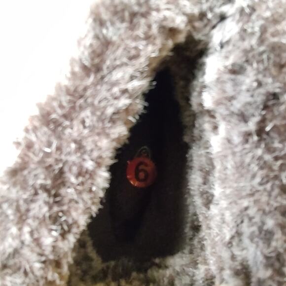 Chaco ‘Borealis’ Mink & Leather Mid Waterproof Boot in Brown & Cream Size 6 - Picture 10 of 15